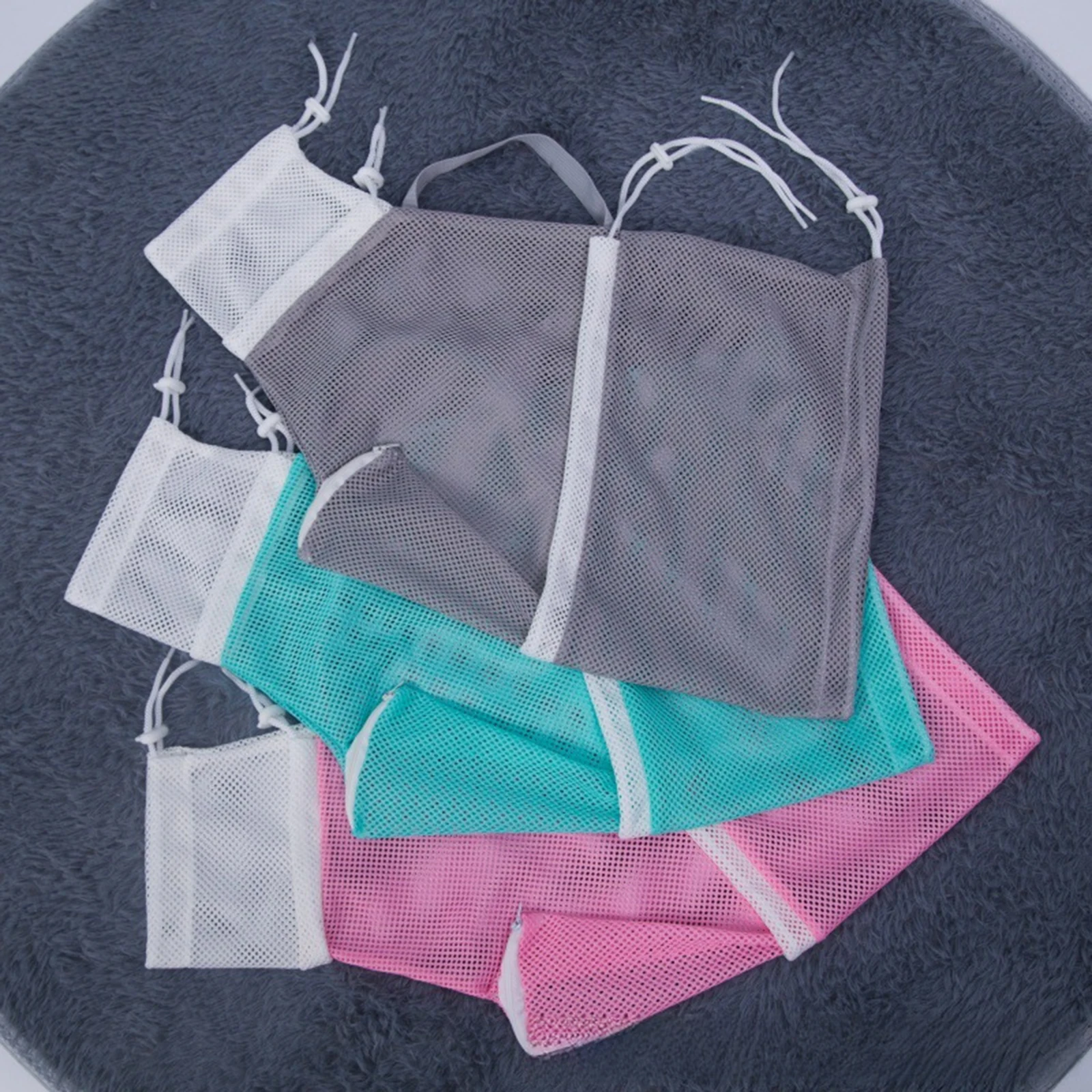 Mesh Cat Bathing Bag Restraint Bag Adjustable Multifunctional Cat Shower Net Bag for Pet Wash Shower Ears Clean Nail Trimming - Image 2