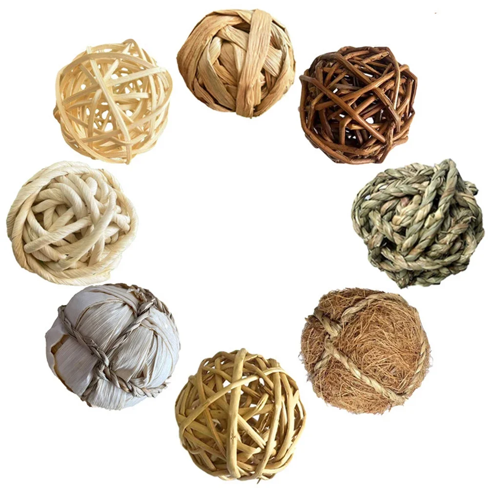 Hamster Chew Toys Small Animal Tooth Cleaning Molar Grinding Toys Natural Plant Balls for Ribbit Home Pet Supplies