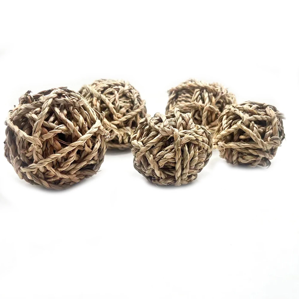 Hamster Chew Toys Small Animal Tooth Cleaning Molar Grinding Toys Natural Plant Balls for Ribbit Home Pet Supplies - Image 4
